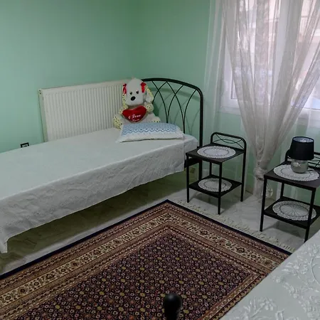 Apartment Foteini *
