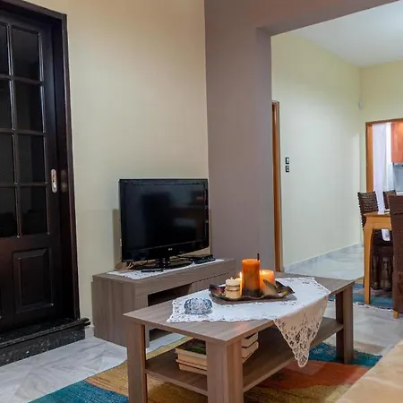 Foteini Apartment *