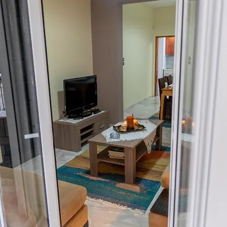 Foteini Apartment *